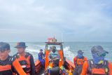 Pencarian nelayan hilang di Lamtim terkendala oleh cuaca