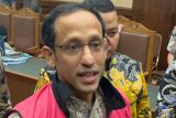 Nadiem tetap ingin menjalani sidang Chromebook meski alami reinfeksi luka