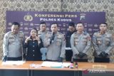 Polres Kudus rutin patroli di rumah warga yang terdampak banjir