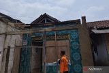 Angin kencang rusak puluhan rumah di Jawa Barat dan NTT