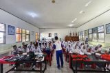 Asmo Sulsel edukasi siswa SMAN 9 Gowa pentingnya fokus berkendara