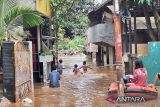 Minggu pagi, banjir rendam sembilan RT di Jakarta
