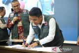 Wako-Wawako Solok Serahkan R3P Kota Solok Kepada Sestama BNPB Pusat