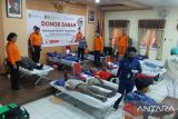 Suasana kegiatan donor darah yang digelar Kantor SAR Timika, Senin (02/02/2026).