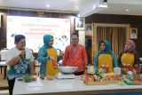 TP PKK HSS gelar workshop Akademi Burung Dara bersama Chef Agus