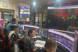 PLN sebut cuaca ekstrem picu gangguan kelistrikan interkoneksi Jawa-Bali