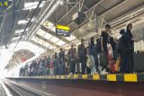 KAI Daop 6 Yogyakarta sampaikan permohonan maaf beberapa perjalanan KA dialihkan memutar
