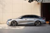 Kebakaran akibat bulu poplar hanguskan 20 EV di China