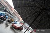 Hal-hal yang perlu diantisipasi ketika berkendara semasa hujan