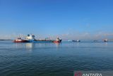Dua kapal tanker Pertamina yang bawa 24,2 juta liter Pertalite tiba di Bali