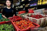 Harga pangan Sabtu ini, cabai rawit Rp84.000/kg dan telur ayam Rp29.650/kg