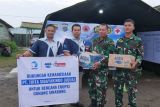 AQUA Berastagi salurkan 10.000 botol air minum untuk warga terdampak erupsi Sinabung
