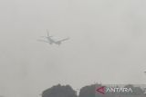 Asap karhutla masih ganggu penerbangan di Bandara Supadio Kalbar