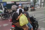 Paguyuban Lembur Kuring Tabalong bagikan masker gratis