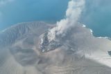 Petugas benarkan 8 aki stasiun pemantau Anak Krakatau dicuri