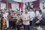 Dua menteri lepas 125 truk angkut genteng dalam program Gentengisasi