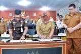 Pemkab dan Kejaksaan Simalungun kesepakatan hukum, cegah penyimpangan penyelenggaraan pendidikan