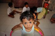 ANAK-ANAK AHMADIYAH
