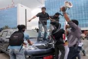 SANDERA MOBIL DINAS