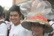 Caping Kondom di Hari AIDS