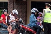 Razia Pengendara Bermotor di Karimun