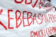 DUKUNG KEBEBASAN PERS