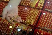  HARGA EMAS TURUN