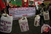 AKSI TOLAK KENAIKAN BBM