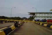 Jembatan Barelang Ditabrak/Larno