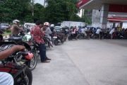 Antrean Panjang/Rusdianto