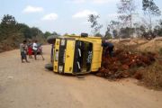 Truk Sawit Terbalik