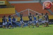 Coba Lapangan