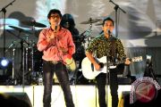 Aksi Band JavaJive