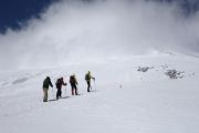 Mendaki Gunung Elbrus