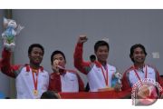 Emas Tenis Beregu Putra
