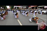 KIRAB DRUMBAND AAL 2013