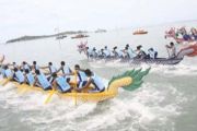 Lomba Dragon Boat/Henky Mohari