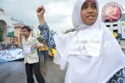 Aksi Tolak Pelarangan Jilbab