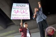 TOLAK REKTOR UNSULBAR