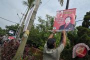 Penertiban Atribut Kampanye