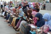 NGAJI ON THE STREET MAKASSAR
