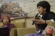 DISKUSI MENOLAK LUPA