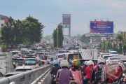 Kemacetan di Jembatan Ampera