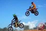 Kejuaraan Grasstrack Seri IV
