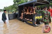 Evakuasi Warga Dan Pelajar Akibat Banjir