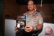 Penulis Buku Jokowi Undercover Ditahan