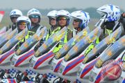 Simulasi Pengawalan VIP