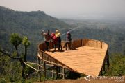 WISATA GARDU PANDANG TERNADI