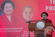 MEGAWATI HADIRI PELANTIKAN DPD BMI NTT