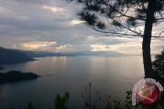 Indonesia steps up tourism promotion, safety ahead of two-year mark